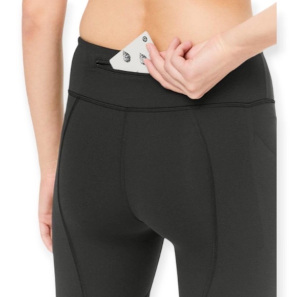 Lululemon Pace Rival Crop *Full-On Luxtreme 22" Black Capris SZ 12 - Picture 4 of 12